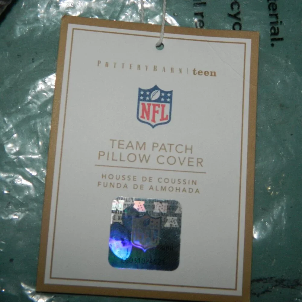 Pottery Barn Teen NFL Team Patch Minnesota Vikiings Pillow Cover (L-55)